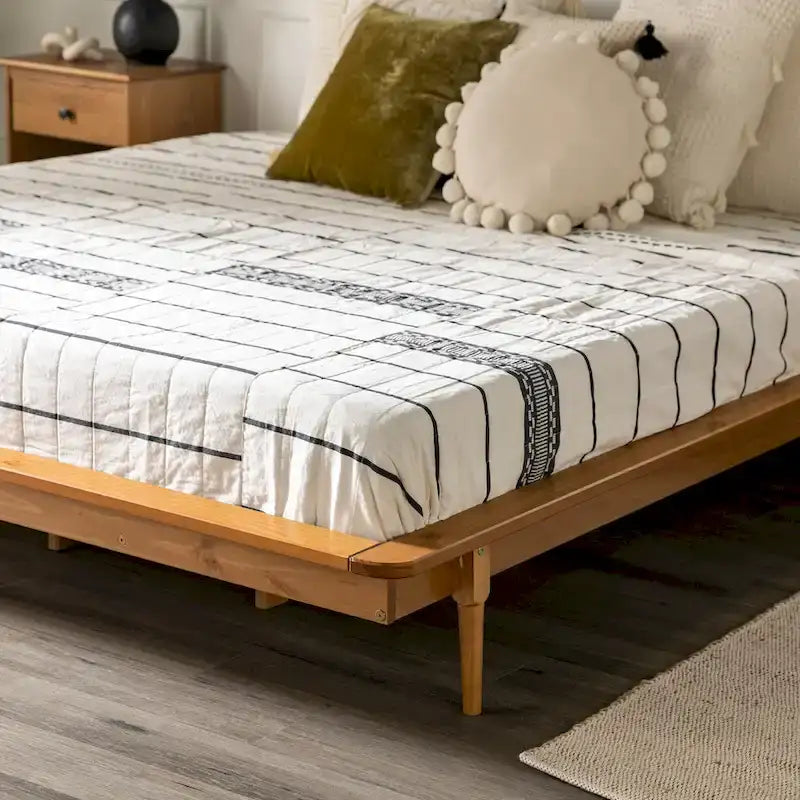 Cama de plataforma de madera maciza tamaño King