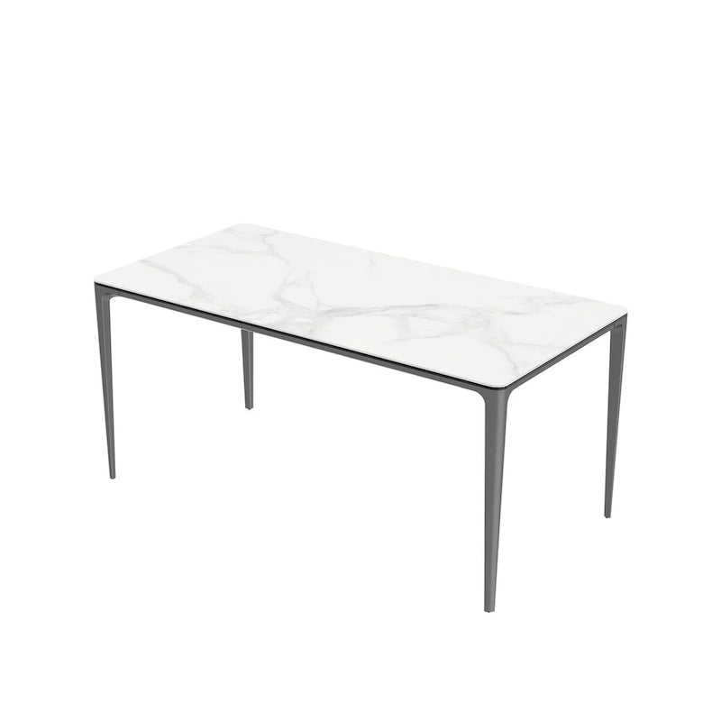 Mesa de comedor rectangular única de 63 con tapa de cristal templado de piedra sinterizada